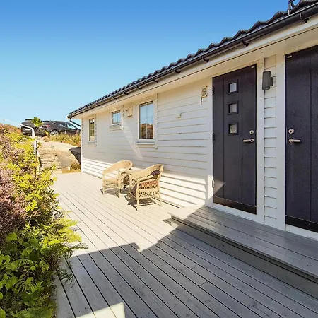 Lovely Home In Steinsland With House Sea View 펜션