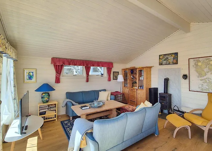 Semesterbostad 4 Bedroom Gorgeous In *
