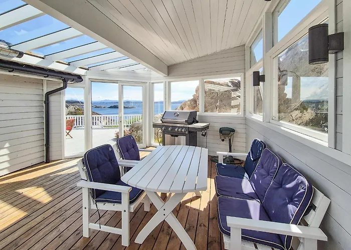 4 Bedroom Gorgeous In Ferienhaus Steinsland (Vestland)