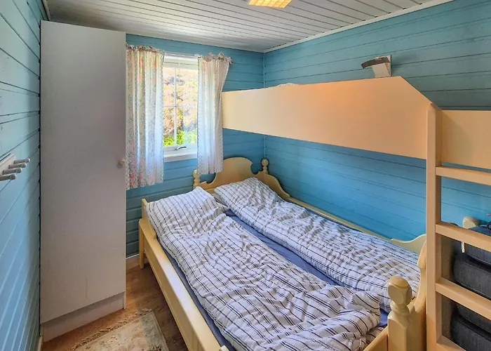 4 Bedroom Gorgeous In